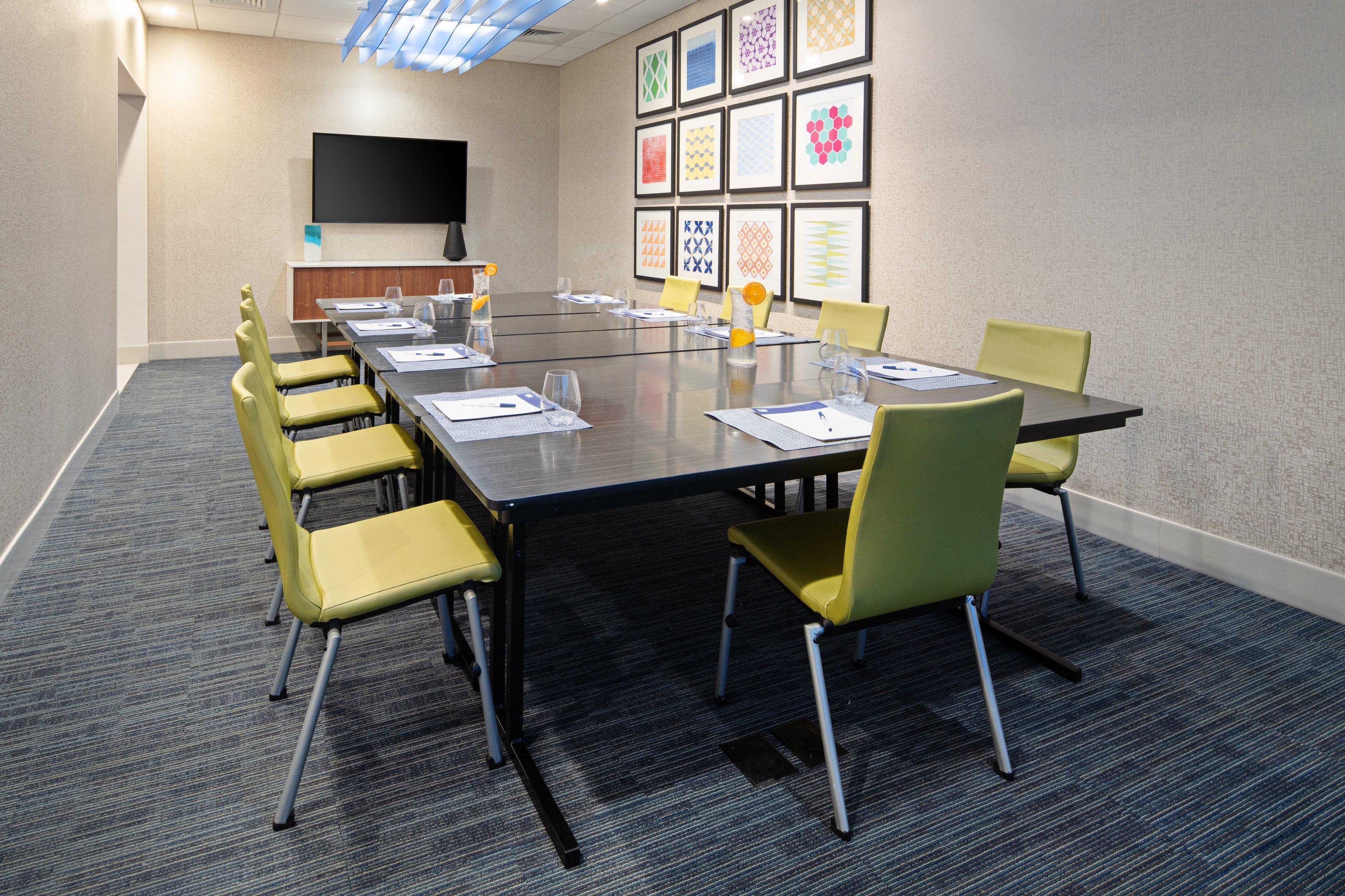 Holiday Inn Express & Suites - Murrieta By Ihg Exterior photo
