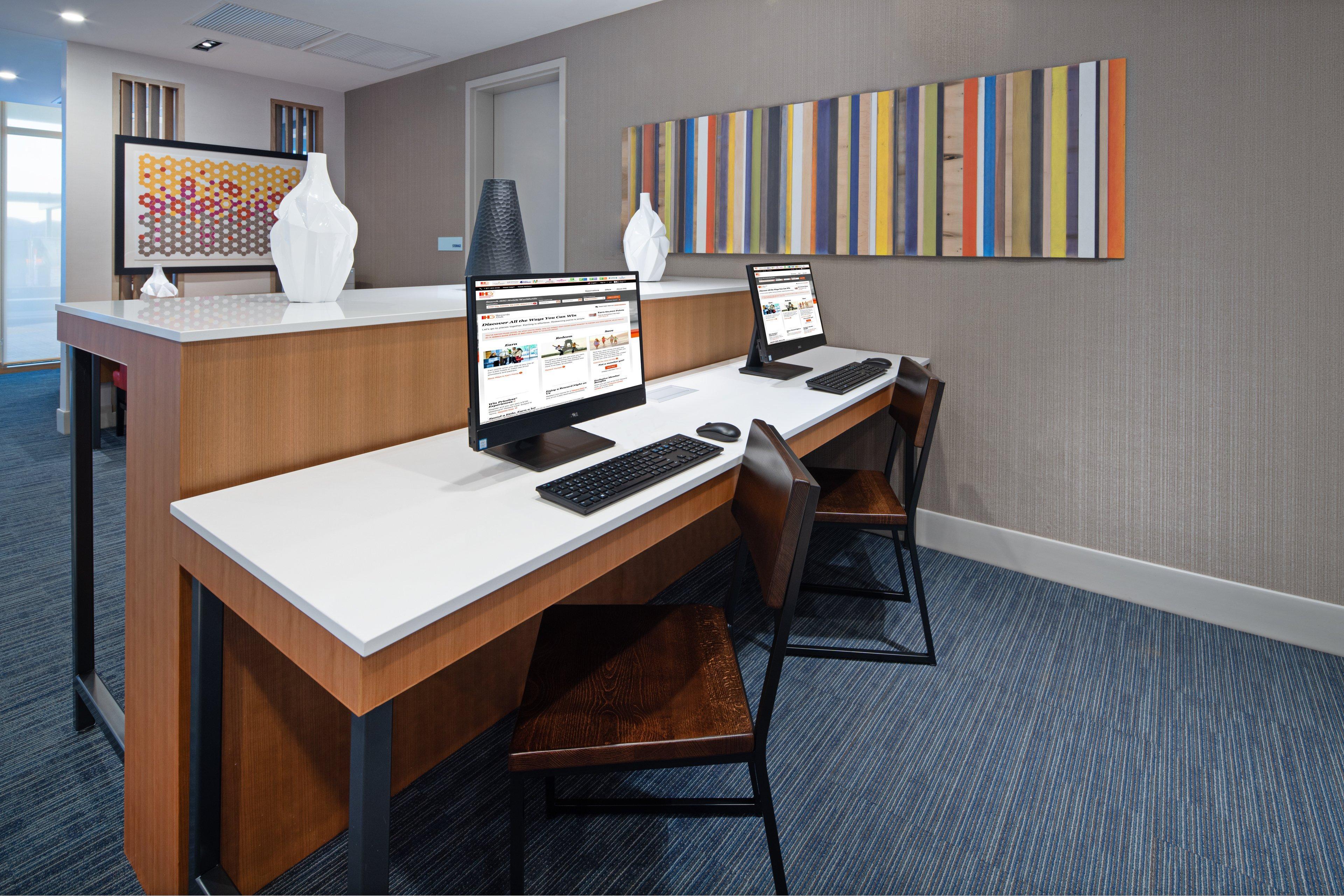Holiday Inn Express & Suites - Murrieta By Ihg Exterior photo